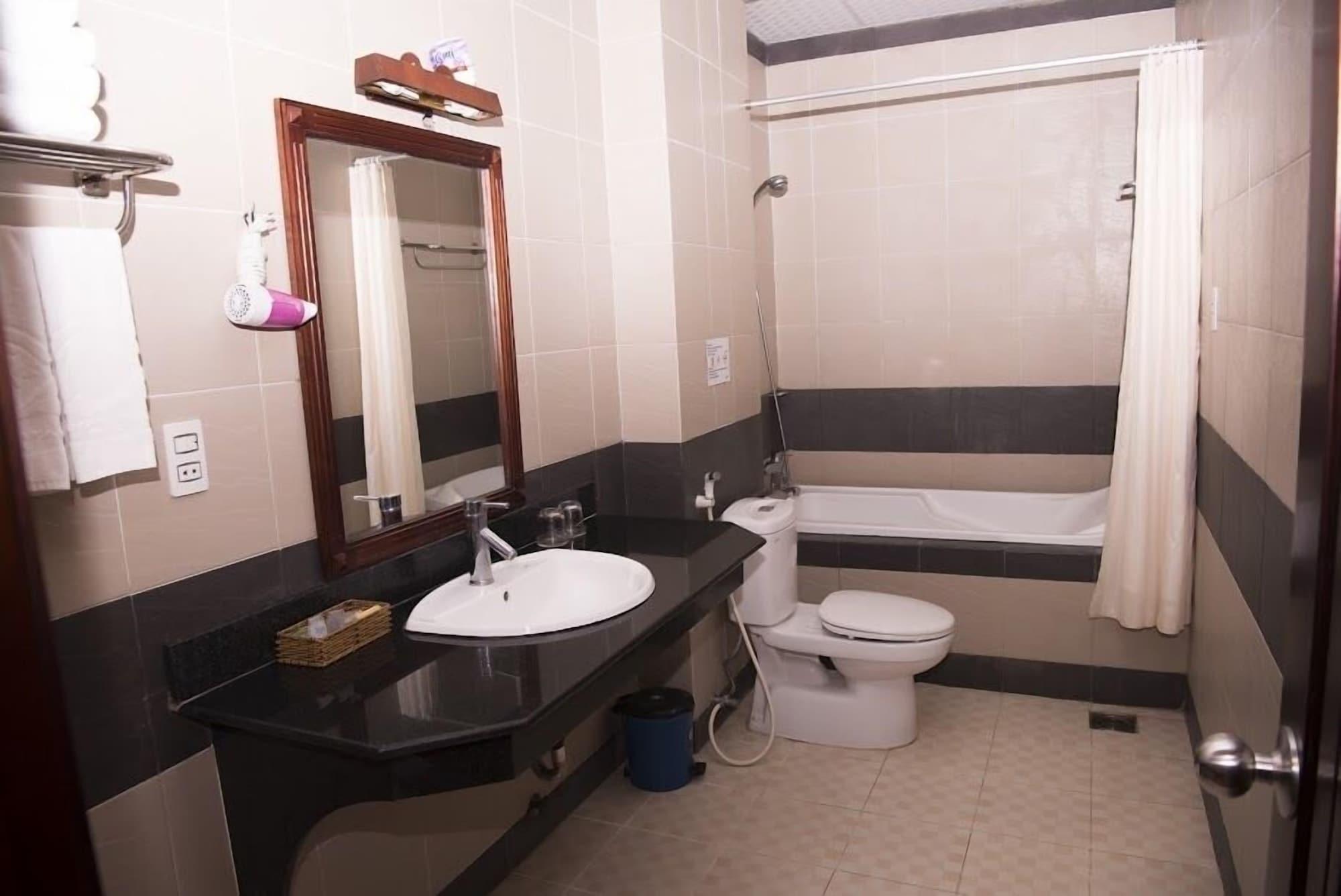 Ocean Star Hotel Вунгтау Экстерьер фото